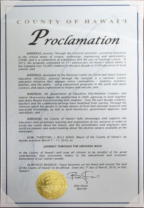 Picture of the Proclamation of the Journey Through the Universe Week in 2016 by the Major.