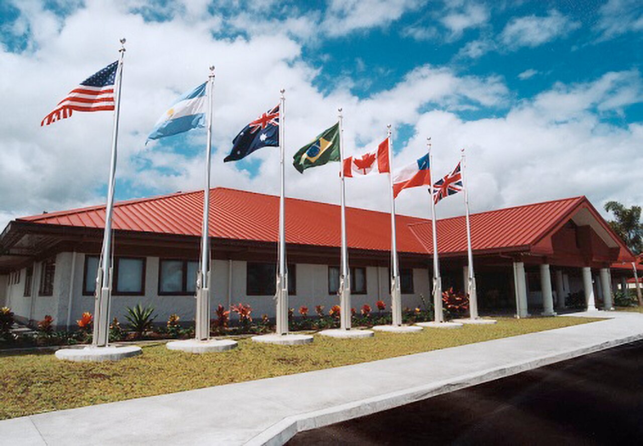 Dedication of Gemini Observatory's Northern Operations Center in Hilo, Hawaii