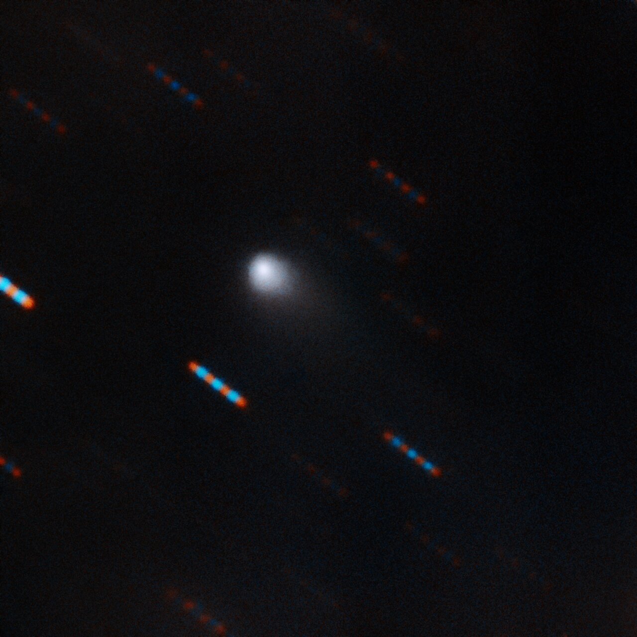 Gemini Observatory Captures Multicolor Image of First-ever Interstellar Comet