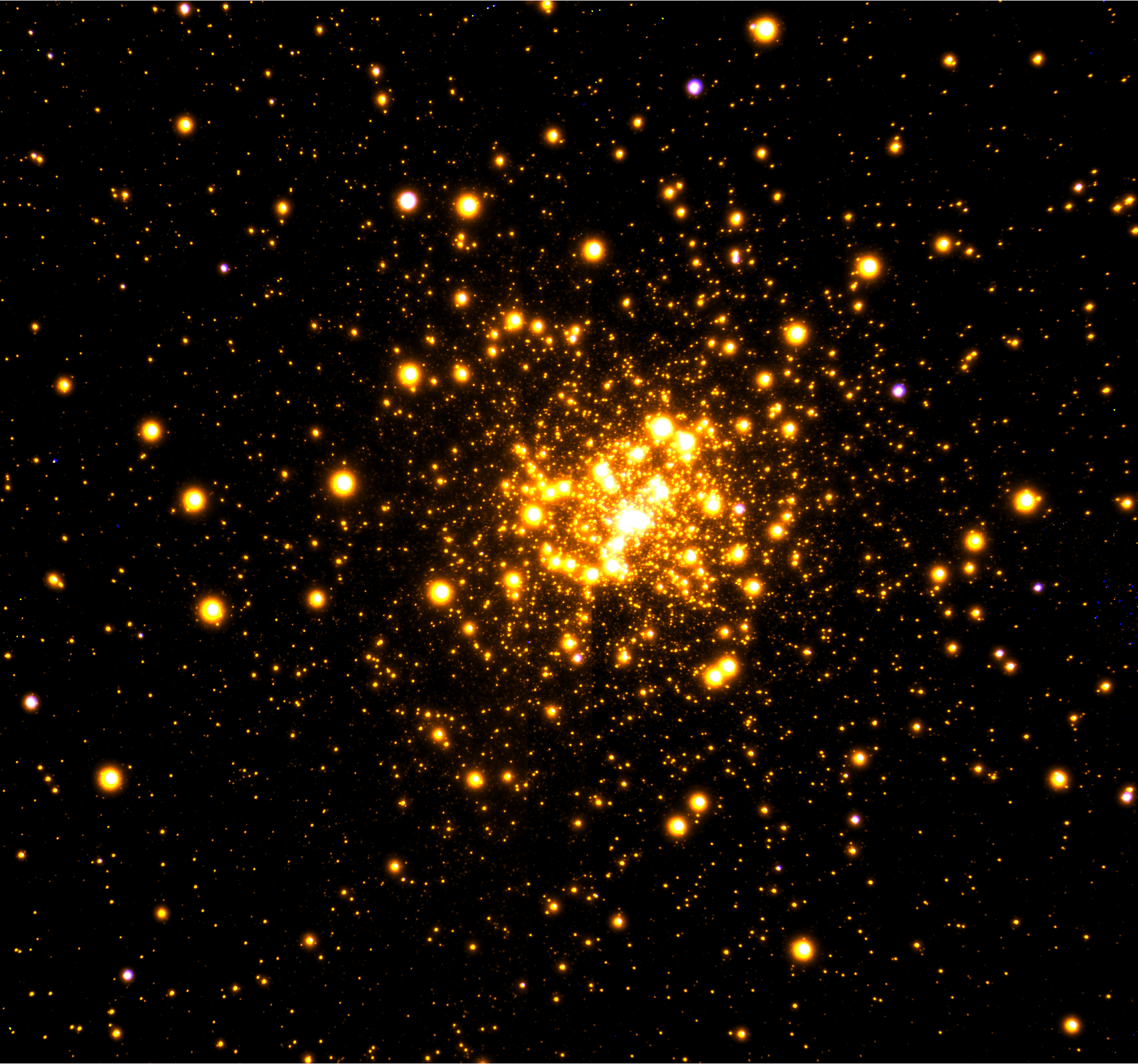 По темному небу золотым узором звезд написано. Шаровое скопление Омега Центавра. Звездные сверхскопления. Сверхскопление геркулеса. Созвездие шаровое Центавра.